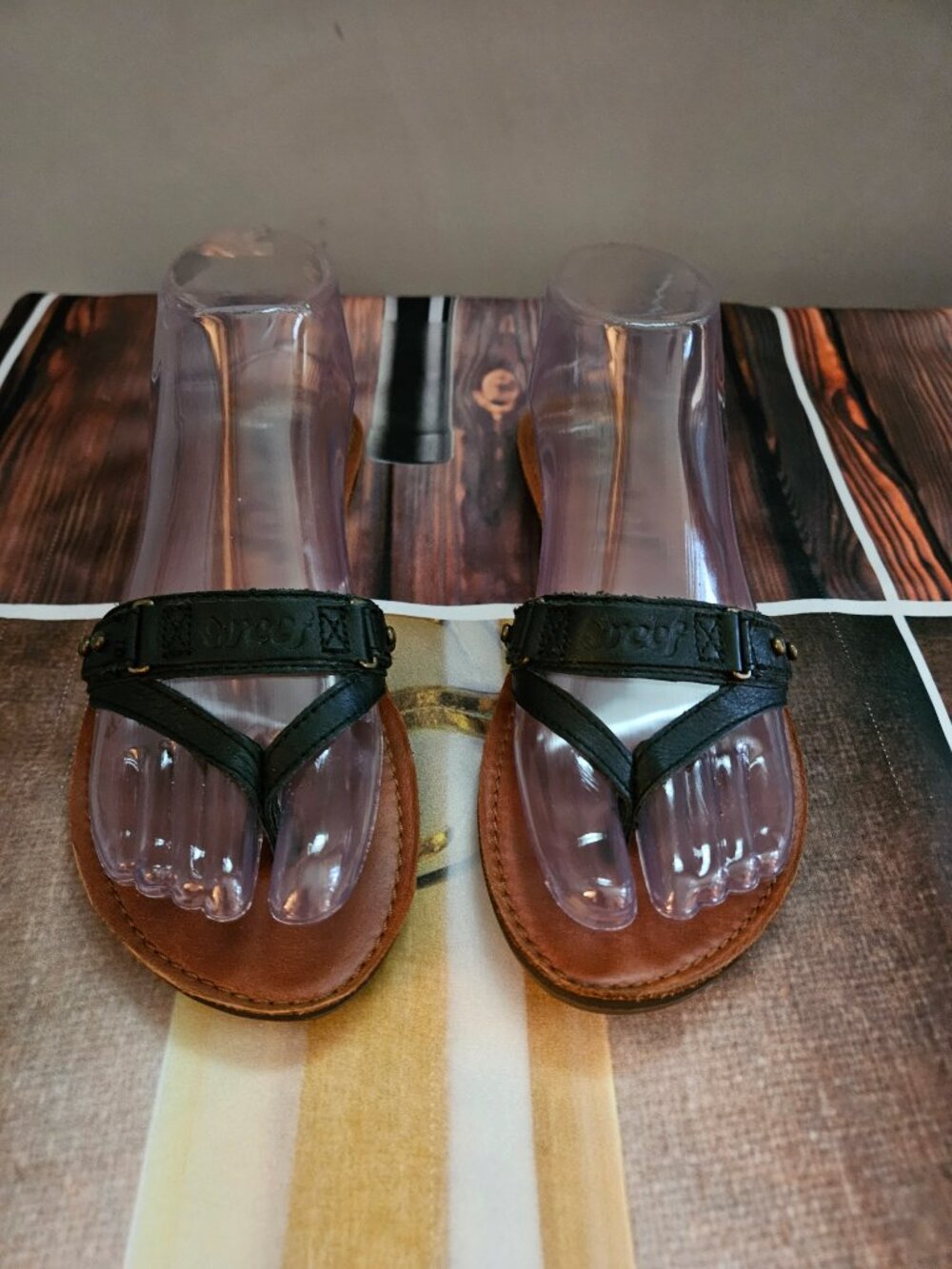 Reef Leather Black Flat Thong Sandal